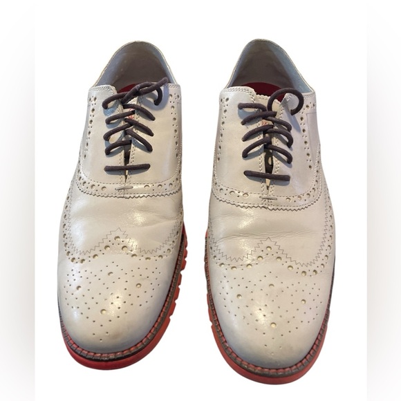 COLE HAAN OXFORDS - Picture 3 of 3